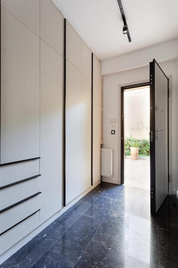 Seaside Apartment By Flisvos Marina Ateny Zewnętrze zdjęcie