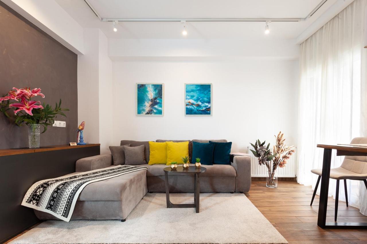 Seaside Apartment By Flisvos Marina Ateny Zewnętrze zdjęcie